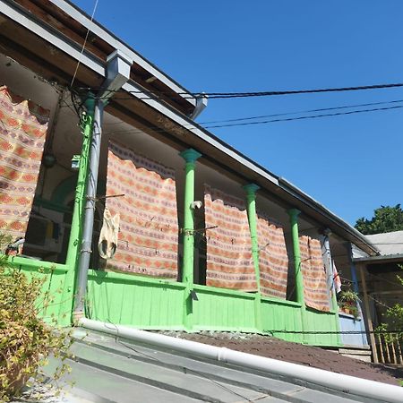 第比利斯 绿色楼梯旅馆酒店 外观 照片